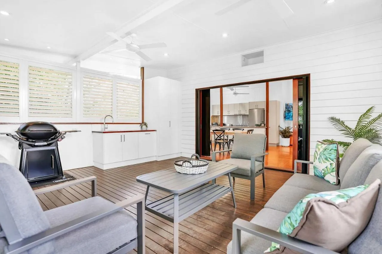 Apartamento Buchan House Verandah Suite Westcourt Austrália