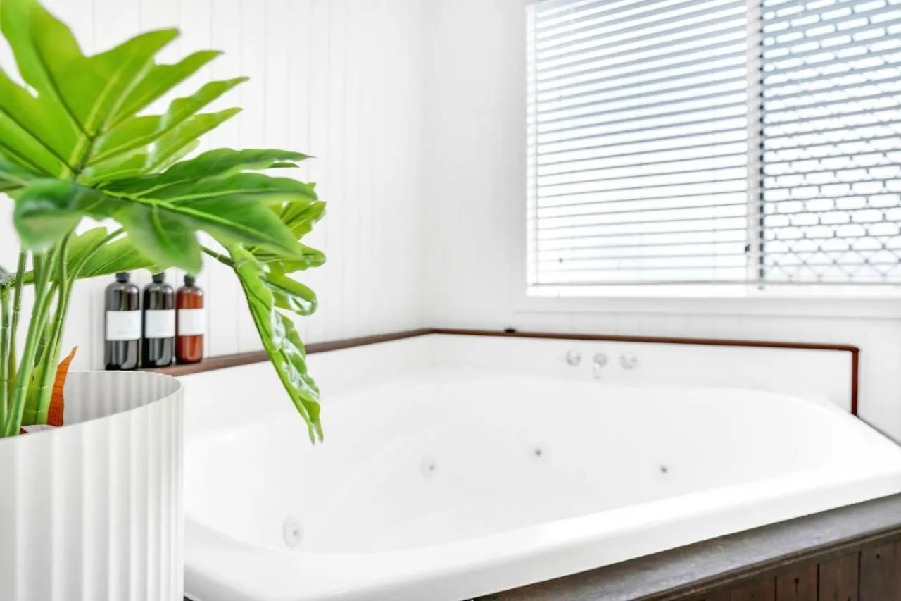 Апартаменты Buchan House Verandah Suite Westcourt